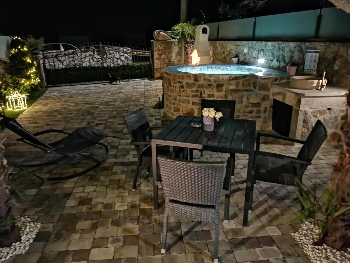 Apartman Brajutovci 26 Kornić 外观 照片